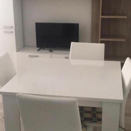 Estudio 维拉·普拉亚·德·安科拉 外观 照片
